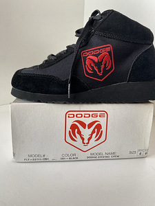 Mustad tossud-saapad Dodge Motorsports logoga 23,5 cm. (4 foto / 5)