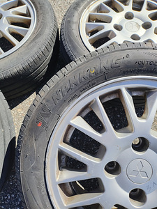 Лeгкосплавные диски Mitsubishi 6J,×46.R15. На летней резине. (2 фото из 9)