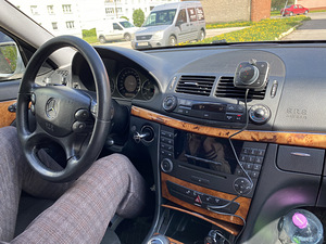 Продам Mercedes-Benz E220 elegance (3 фото из 4)