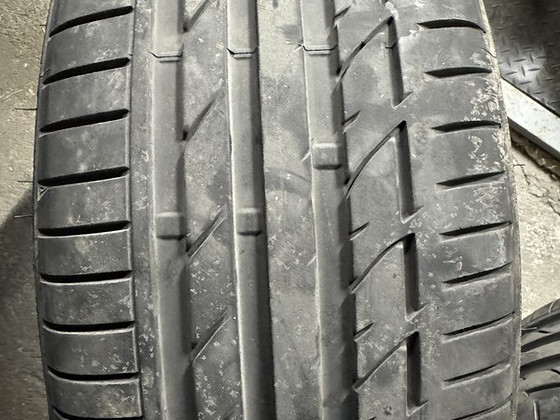 Bridgestone Potenza Sport XL 25530R19 91Y