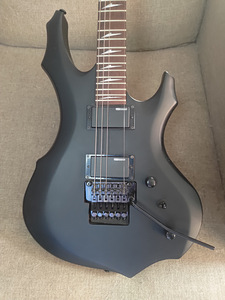 ESP LTD F-200 Black Satin Electric Guitar (5 foto / 9)