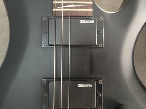 ESP LTD F-200 Black Satin Electric Guitar (6 foto / 9)