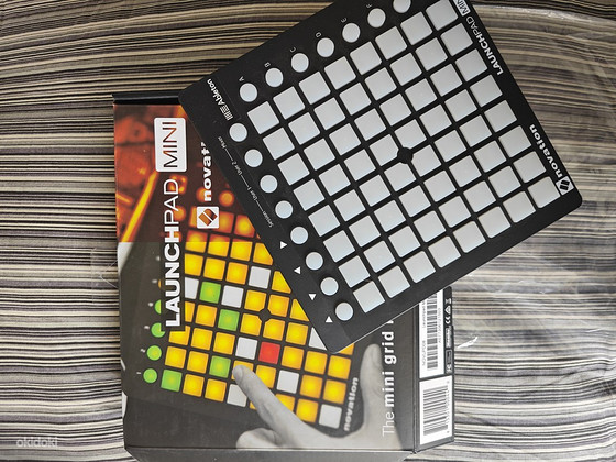 Novation Launchpad mini