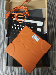 Novation Launchpad mini (3 фото из 5)