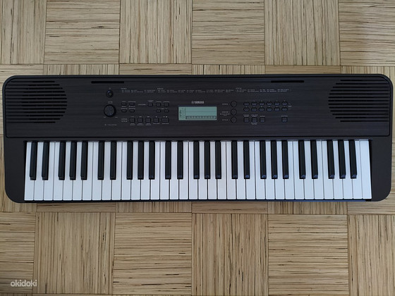 Süntesaator Yamaha PSR-E360DW DIGITAL KEYBOARD (DARK WALNUT)