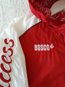 Uus Bosco Sport kollektsiooni tuulejope. Suurus M. (1 foto / 10)