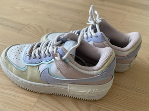Nike 36 (1 фото из 2)