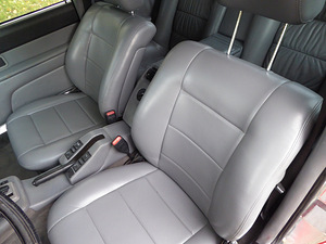 BMW 635 e24 1988 г. (11 фото из 15)