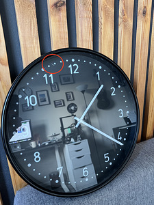Настенные часы IKEA BONDIS (2 фото из 3)