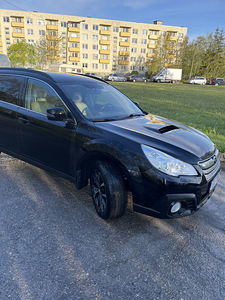 Auto ideaalses seisukorras, kõik detailid on korras... (4 foto / 10)