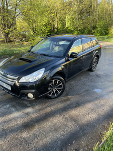 Auto ideaalses seisukorras, kõik detailid on korras... (7 foto / 10)