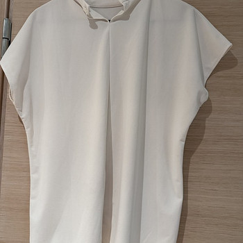 Uueväärne valge Uniqlo pluus (suurus M) – klassikaline va