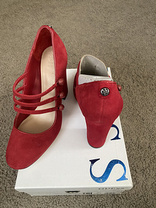 Uus Guess kingad s40 (1 foto / 2)