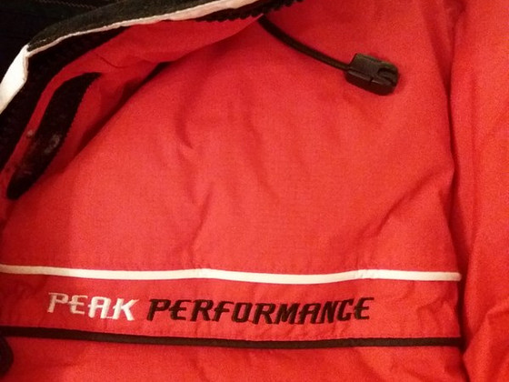 Väga soe "Peak Performance" sulejope M, S.