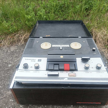 Makk Kometa 209 1975