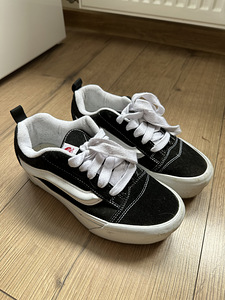 Vans Knu Stack (1 foto / 6)