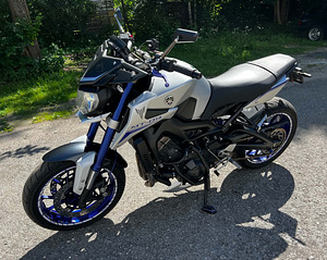 Yamaha MT-09 Street Rally Akrapovic R3 CP3 85kW (4 foto / 10)