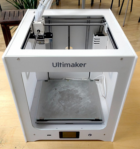 Ultimaker 2+ Connect 3D printer (1 foto / 6)