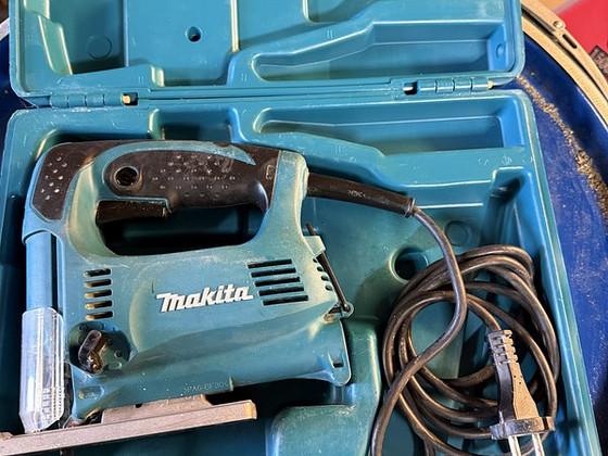Лобзик Makita 4329
