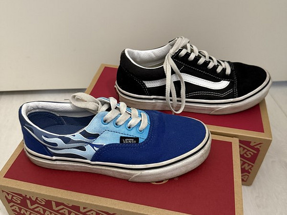 2 пары кроссовок Vans 32 33