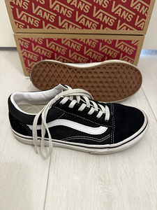 2 пары кроссовок Vans 32 33 (5 фото из 6)
