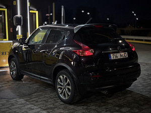 Nissan Juke 2013 1.6 86kW (3 фото из 11)