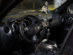 Nissan Juke 2013 1.6 86kW (5 фото из 11)
