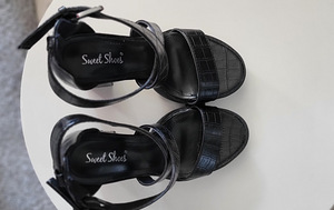 Sandaalid, uued! suurus 36 (5 foto / 6)