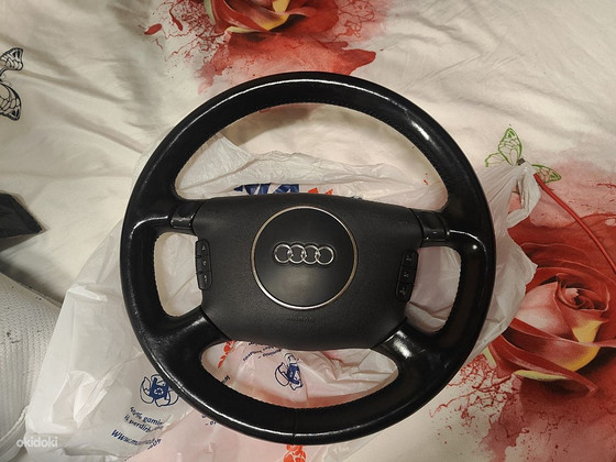 A8 d2 мульти руль в очень хорошем состоянии с airbag