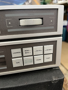 Philips, Sony (3 фото из 3)