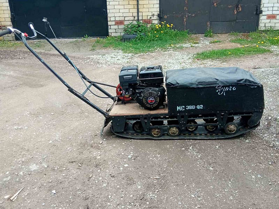 Мотобуксировщик