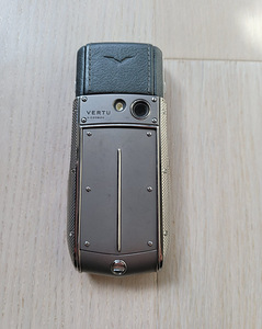 Vertu Ascent Ti Knurled (3 foto / 4)