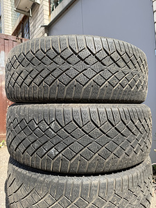 235/55/19 Continental зимние шины 5-6мм (2 фото из 5)