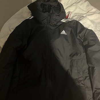 Куртка Adidas M-S новая