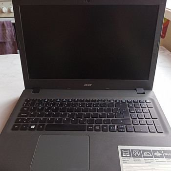 Acer E5-573G-50W8