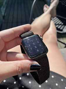 Apple watch 3 series + laadija (2 foto / 3)