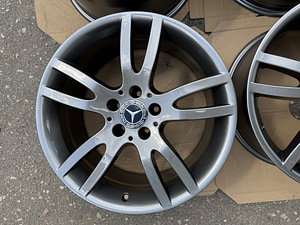 18" Mercedes-Benz erilaiad originaalveljed 5x112 (2 foto / 10)