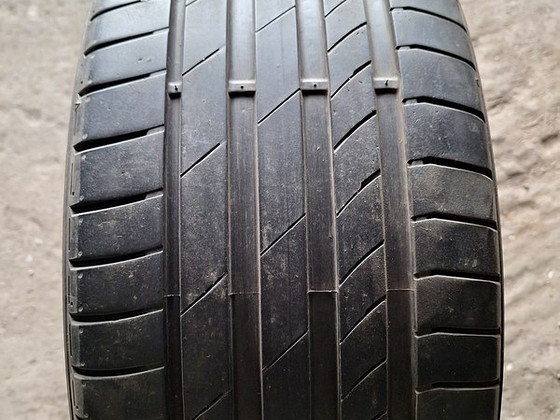 245/35/R20 Kumho Ecsta üksik suverehv 6mm