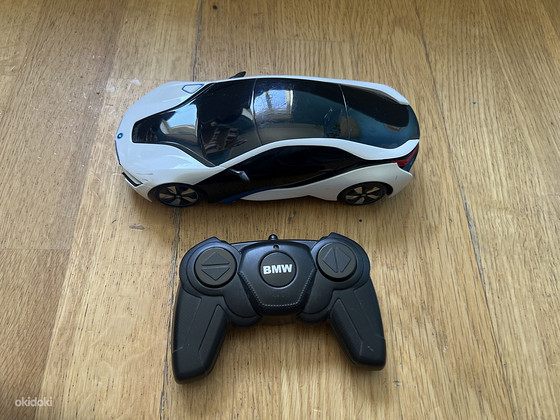 Raadio teel juhitav auto