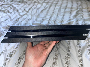 Playstation 4 PS4 (1 фото из 6)