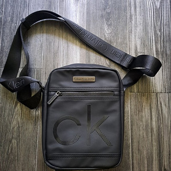 Uued õlakotid Calvin Klein