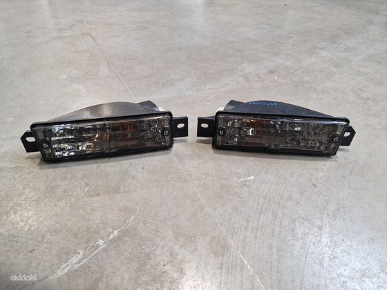 Передние указатели поворота BMW E30 дымчатые