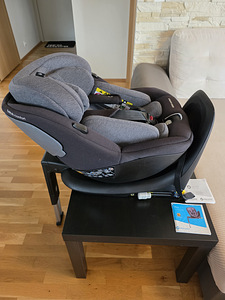 Детское автокресло/ car seat (5 фото из 8)
