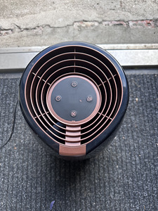 Продается увлажнитель воздуха Philips (2 фото из 3)