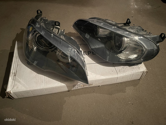 BMW X5 E70 esitulede komplekt