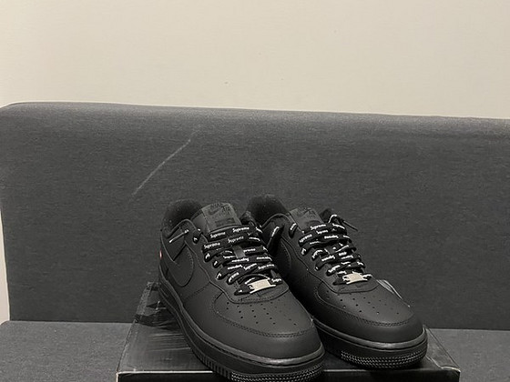 Air Force 1 Supreme