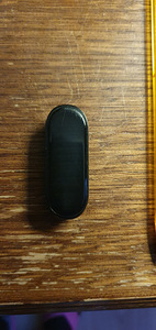 Mi Band 4 (1 фото из 3)