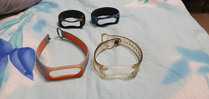 Mi Band 4 (3 фото из 3)