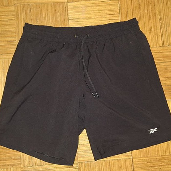 Reebok lühikesed püksid