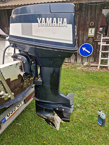 Yamaha 40HP (4 фото из 9)